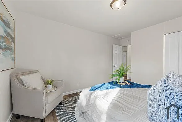 10512 Count Dr — Photo 9