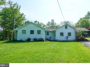 109 Eaton St, Dauberville, PA 19533