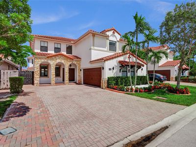 1007 NW 99th Ct, Miami, FL, 33172