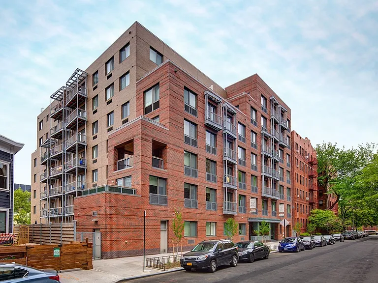 22 Caton Pl #3C — Photo 6