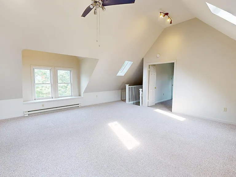 355 Piccadilly St #3 — Photo 4