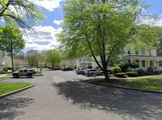 1367 Hanover Ave APT 803, Meriden, CT 06451