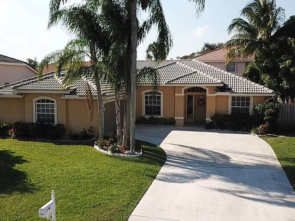 1st image of 5209 NW 65th Ave