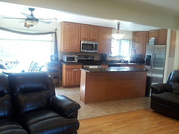 Open floor plan from family room