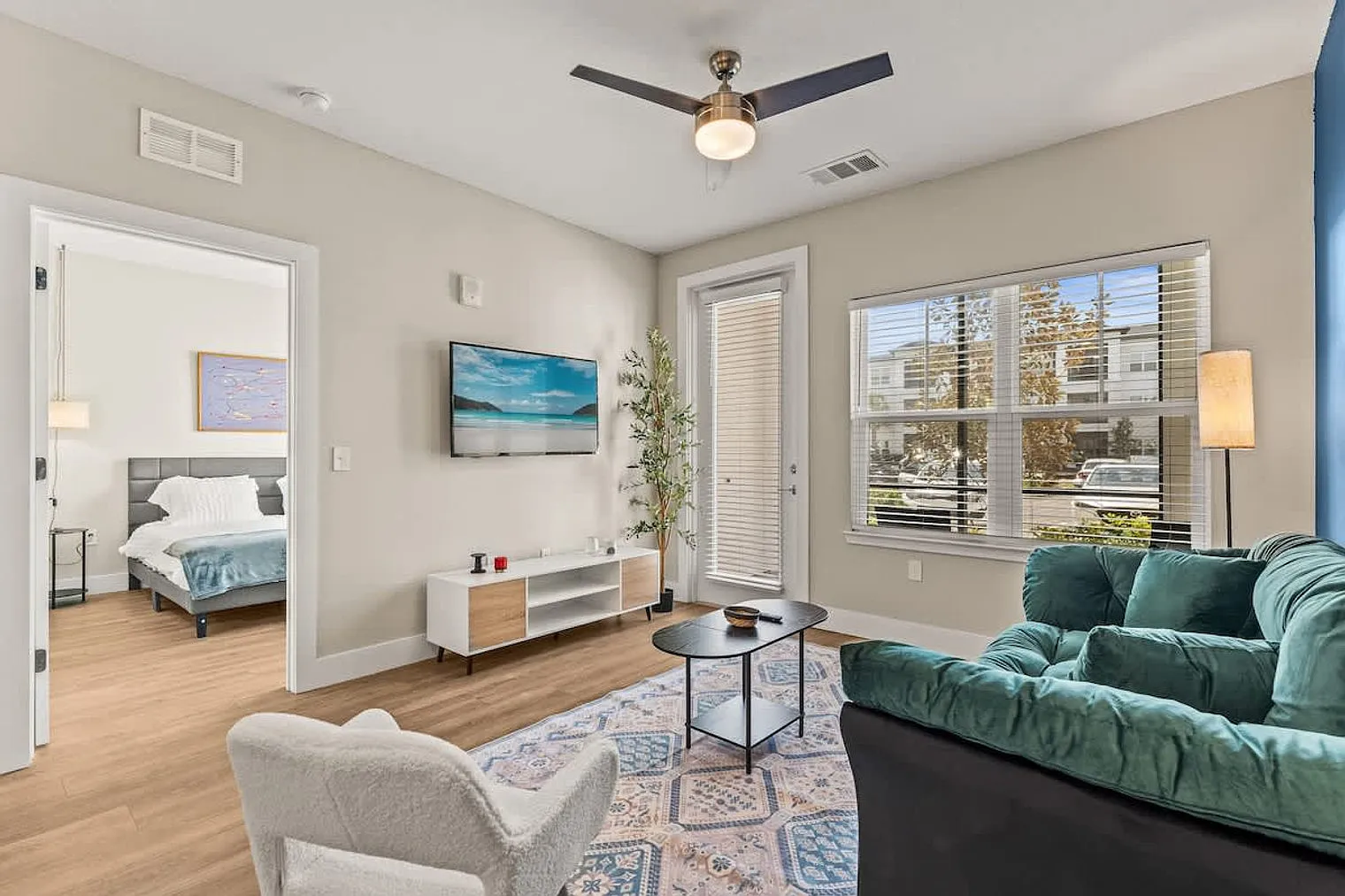 1 bed, 1.0 bath, $3,036 — Photo 1