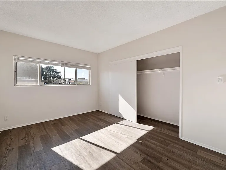 1831 Federal Ave #17 — Photo 7