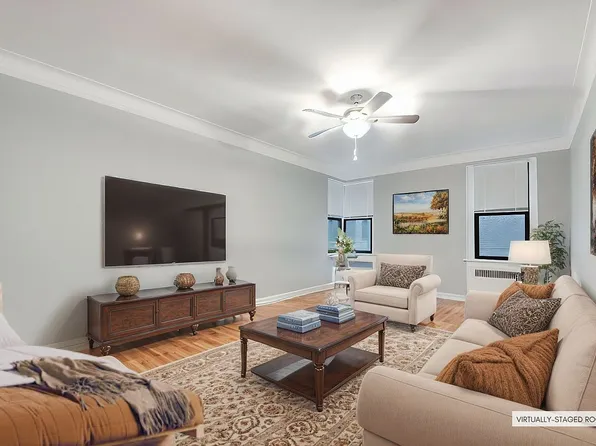 4109 41st St APT 1A, Long Island City, NY 11104