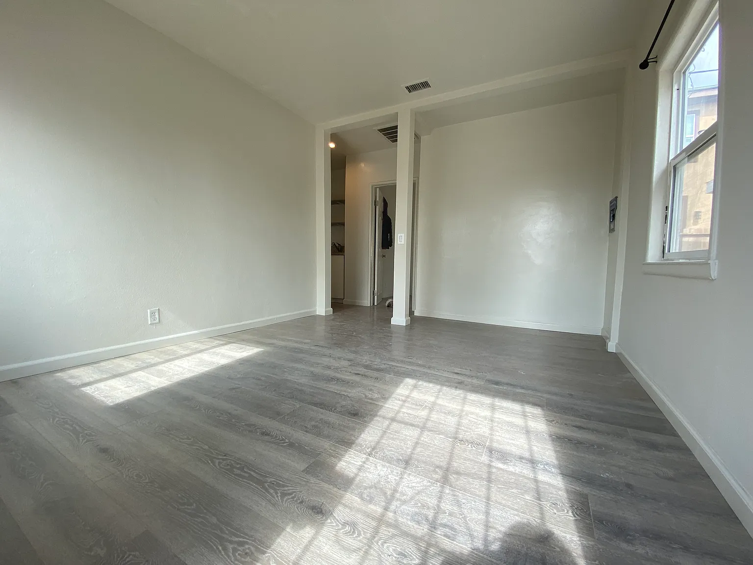 10952 Rose Street — Photo 4