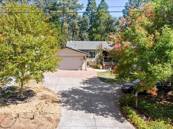 12636 Lakeshore N, Auburn, CA 95602