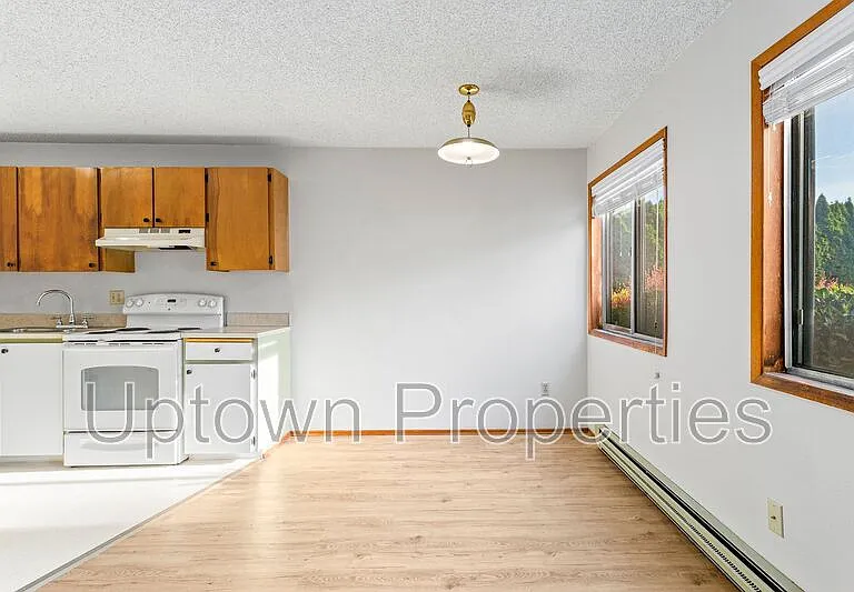 1508 SW Dewitt St #7 — Photo 8