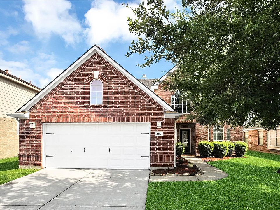 1st image of 2117 Kingwood Dr