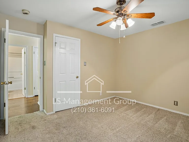 14343 Markham Gln — Photo 18