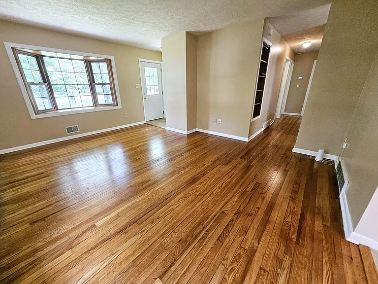 8376 Priem Rd — Photo 11