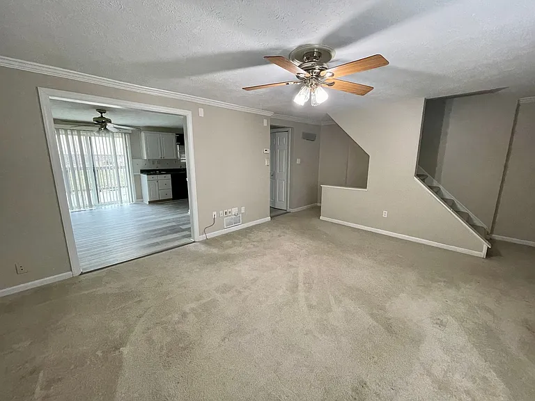 308 Ridge Point Cir — Photo 14