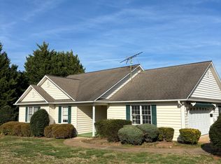 20 Shields Dr, Tryon, NC 28782