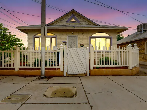 608 Coal Ave SE, Albuquerque, NM 87102