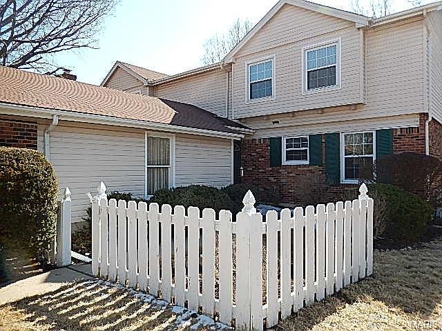 1st image of 13320 W Woodlake Village Ct