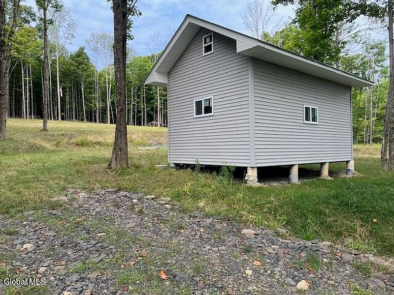 4th image of 457 Dodge Lodge Road