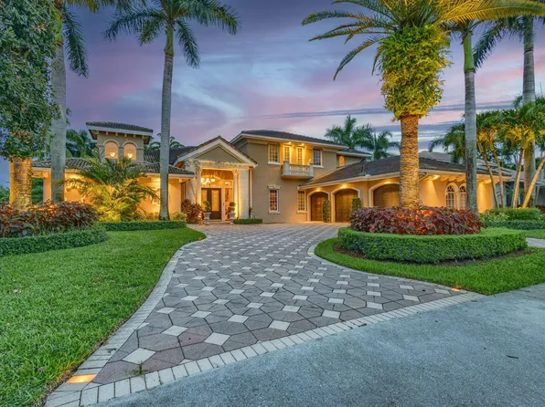 2330 Tecumseh Circle, West Palm Beach, FL 33409