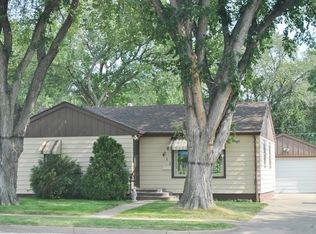 611 N 23rd St, Bismarck, ND 58501