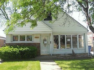 3829 W Pippin St, Chicago, IL 60652