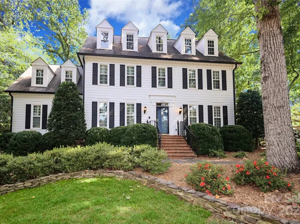 6531 Chestnut Grove Ln, Charlotte, NC 28210