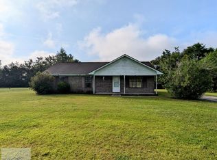 64 Kelly Ln, Hinesville, GA 31313