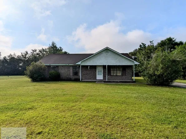 64 Kelly Ln, Hinesville, GA 31313