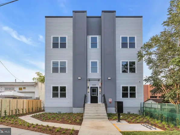 4445 Nannie Helen Burroughs Ave NE APT 202, Washington, DC 20019