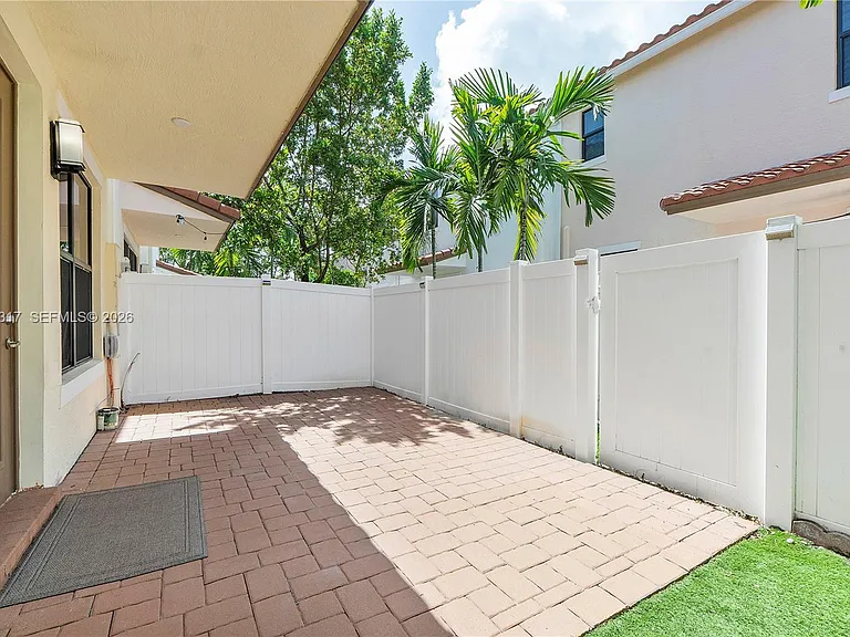 20914 NW 1st Dr — Photo 30