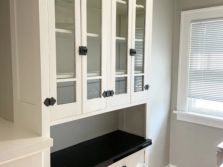 Ashland & Laurel Apartments — Photo 5