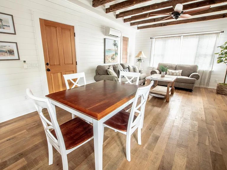 8 Dewey St #A — Photo 2
