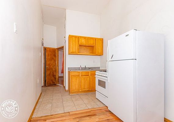 1st image of 79 Central Ave #1Y