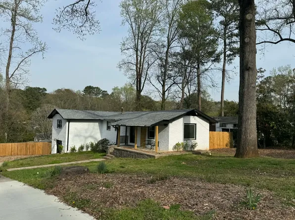 3807 Greenhill Dr, Chamblee, GA 30341