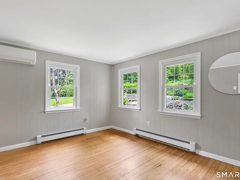 60 Indian Spring Rd — Photo 13