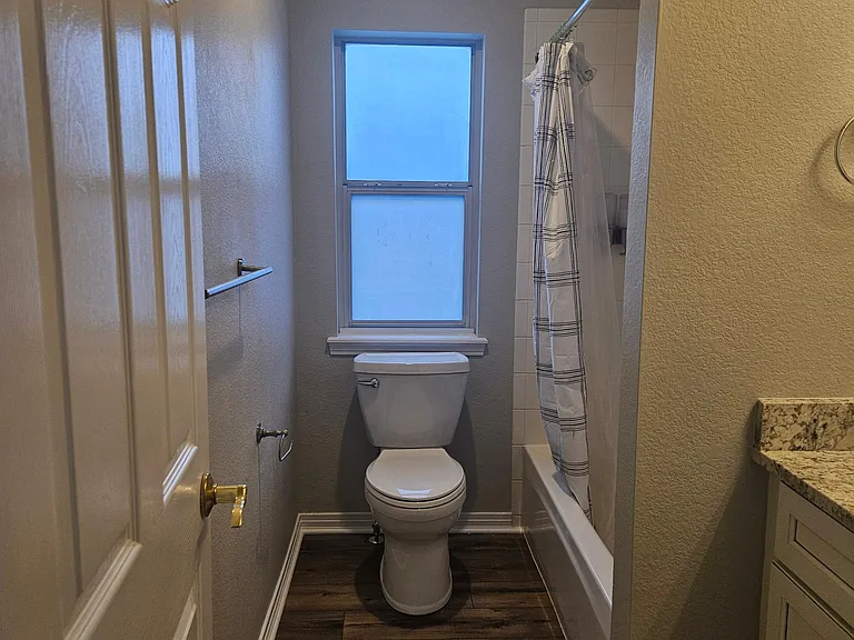 16055 Sequoia Dr — Photo 13