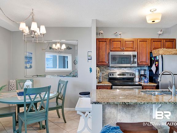 4th image of 375 Plantation Rd #5206