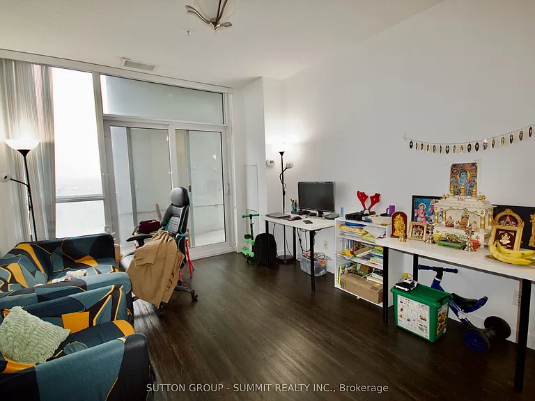 2087 Fairview St #1705 — Photo 9