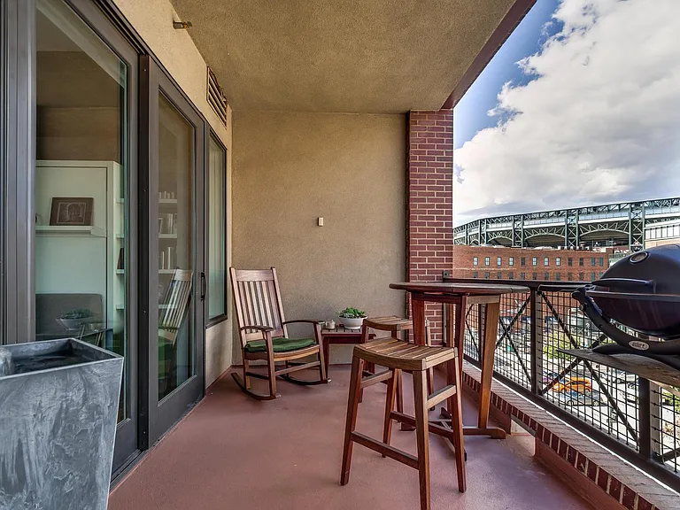 2210 Blake St #408 — Photo 25