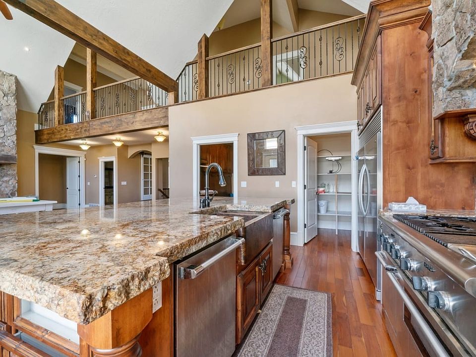 2nd image of 4348 N Wimbledon Dr