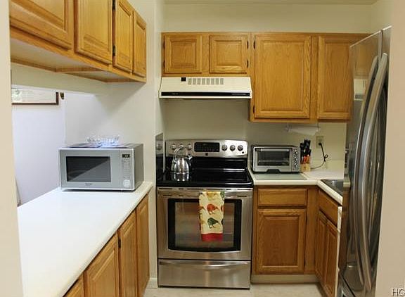 3rd image of 334 Chase Ct
