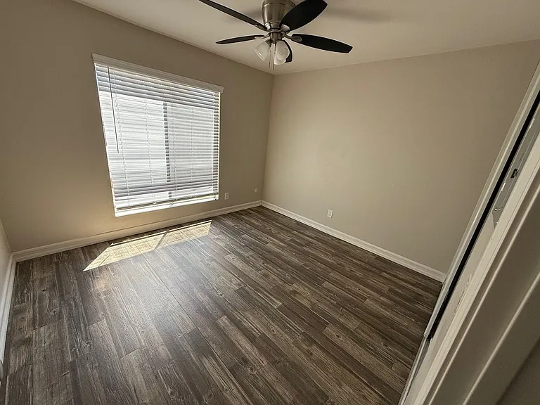 Spacious 2 Bedroom Apartments at The Courtyards in El Cajon — Photo 19