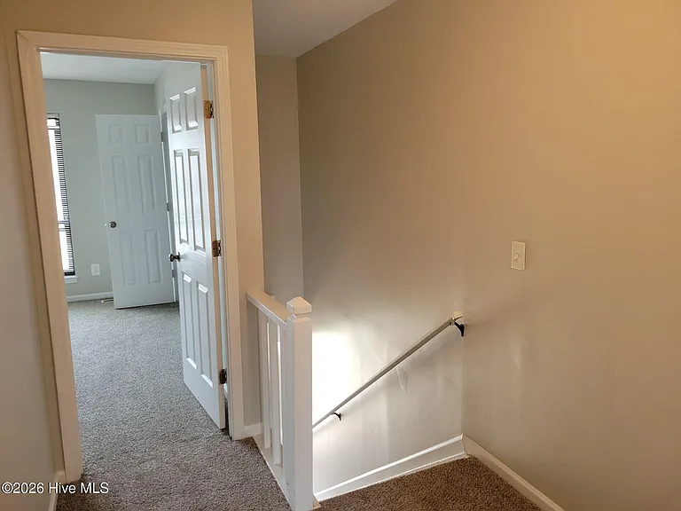 19 Upton Ct — Photo 15