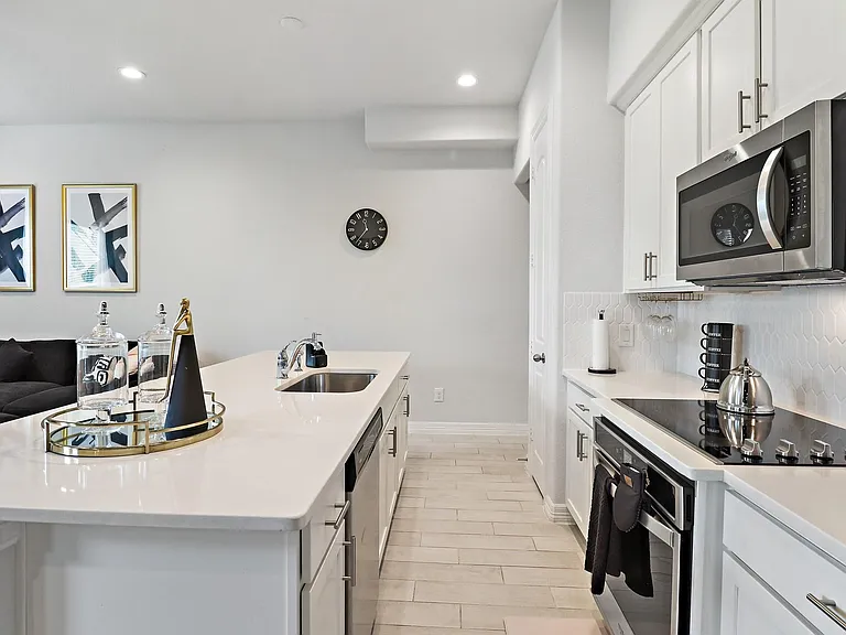 11002 Crescent Light Way — Photo 10