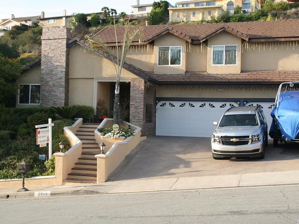 1st image of 2249 Flintridge Dr