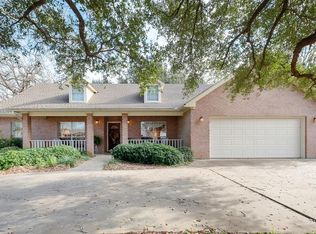 612 Hale St, Lexington, TX 78947