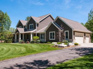 8742 Pine Crest Ln NW, Rochester, MN 55901