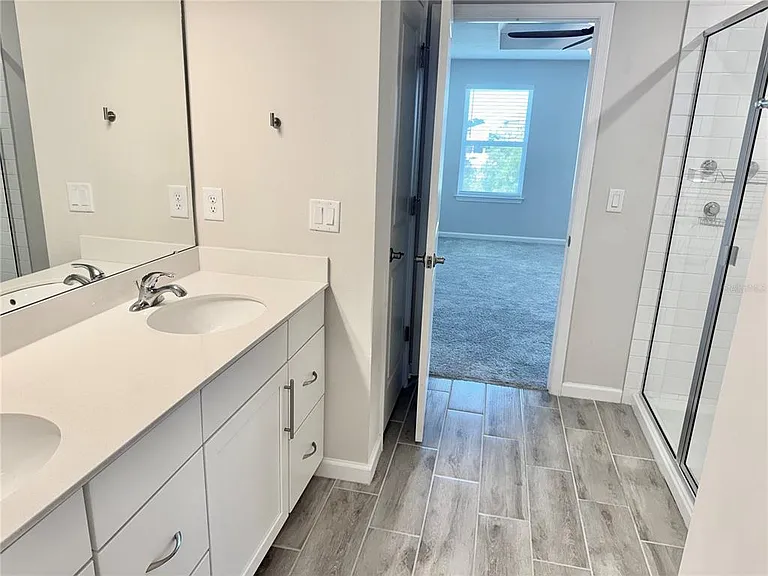 5424 Peaceful Creek Cv — Photo 43