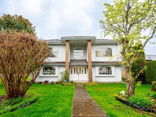 13798 92nd Ave, Surrey, BC V3V 1J2