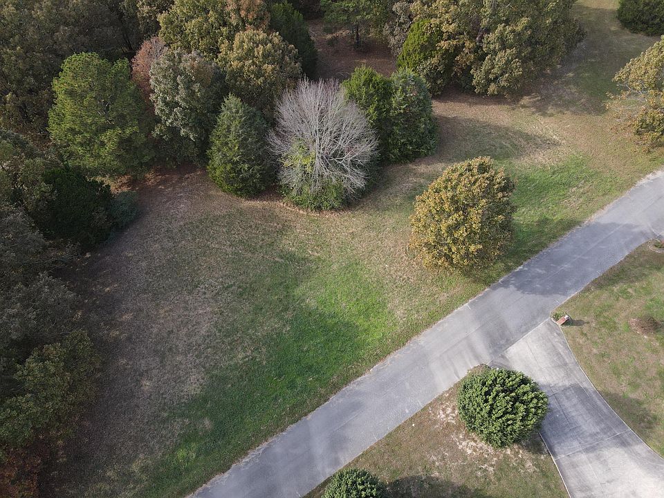 2nd image of 0 Grandview Dr